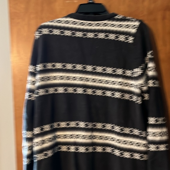 Croft & Barrow Zip sweater - Picture 2 of 3